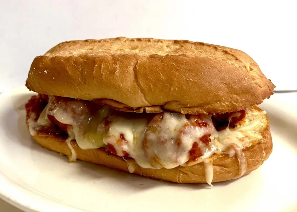 Meatball Sandwich w Cheese